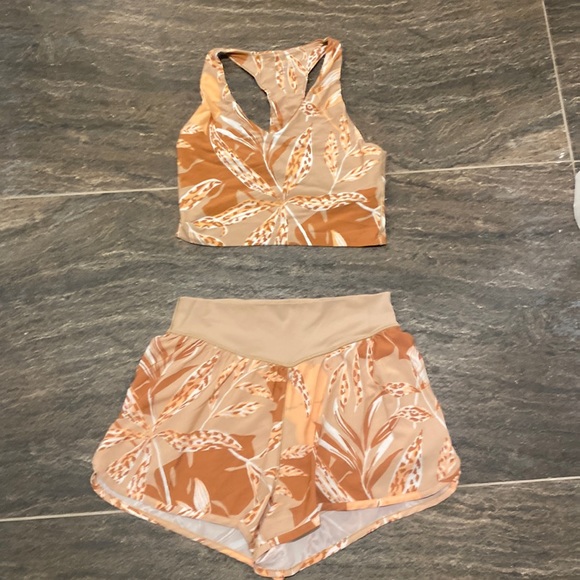 aerie Pants - Offline by Aerie neutral print short and bralette set